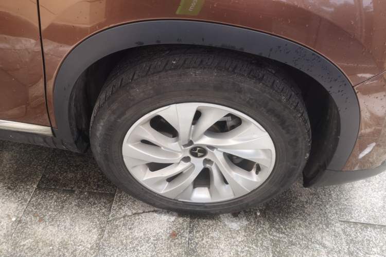Used DS 6 2016 1.6T Elegant Edition THP160 Right Front Wheel Hub