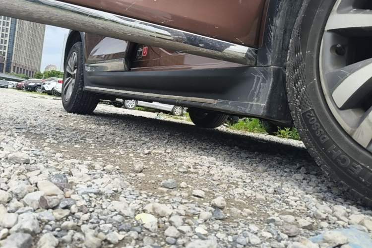 Used DS 6 2016 1.6T Luxury Edition THP160 Right Side Sill