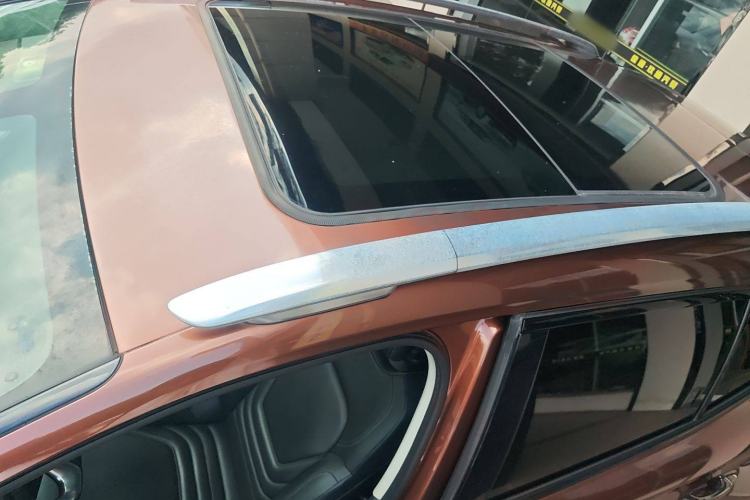 Used DS 6 2016 1.6T Luxury Edition THP160 Roof