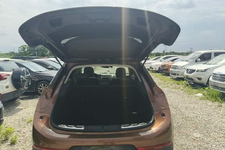 Used DS 6 2016 1.6T Luxury Edition THP160 Trunk
