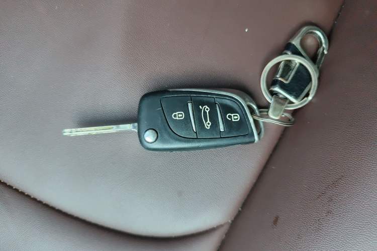 Used DS 6 2016 1.6T Elegant Edition THP160 Vehicle Key