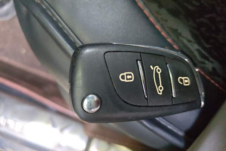 Used DS 6 2016 1.6T Elegant Edition THP160 Vehicle Key