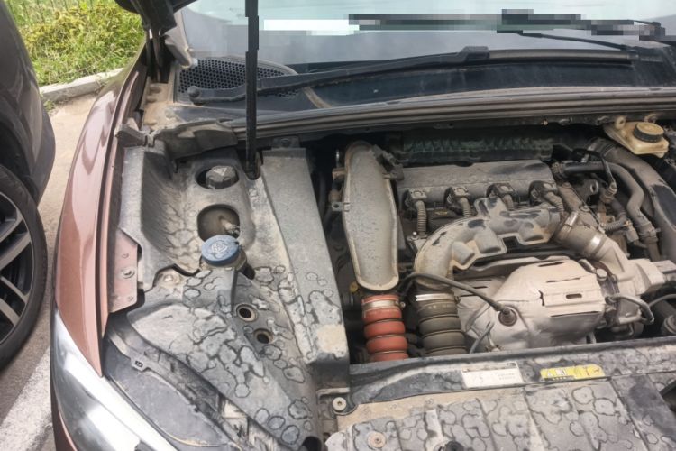 Used DS 6 2016 1.6T Prestige Edition THP160 Engine Bay Right