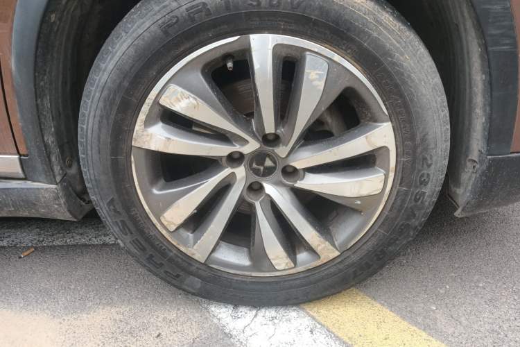 Used DS 6 2016 1.6T Prestige Edition THP160 Right Front Wheel Hub