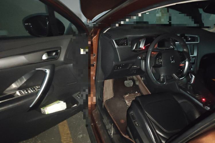 Used DS 6 2016 1.6T Luxury Edition THP160 Driver Seat