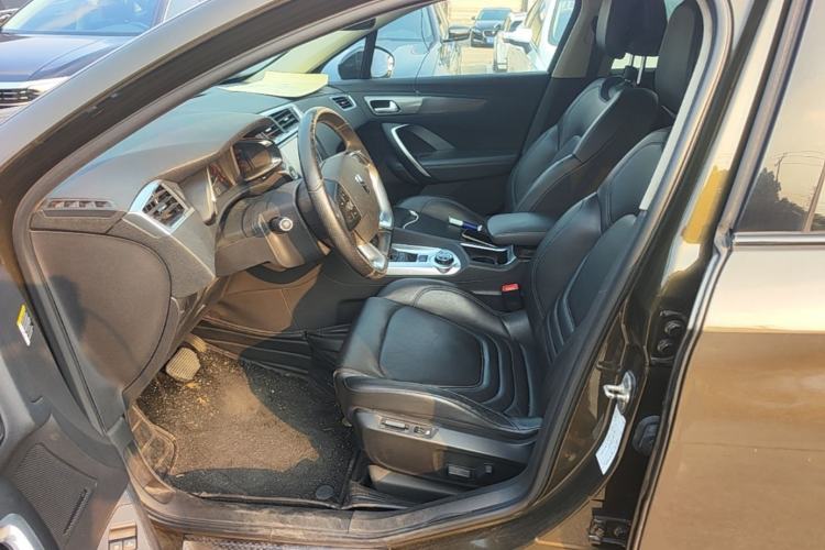 Used DS 6 2016 1.6T Luxury Edition THP160 Left Front Seat