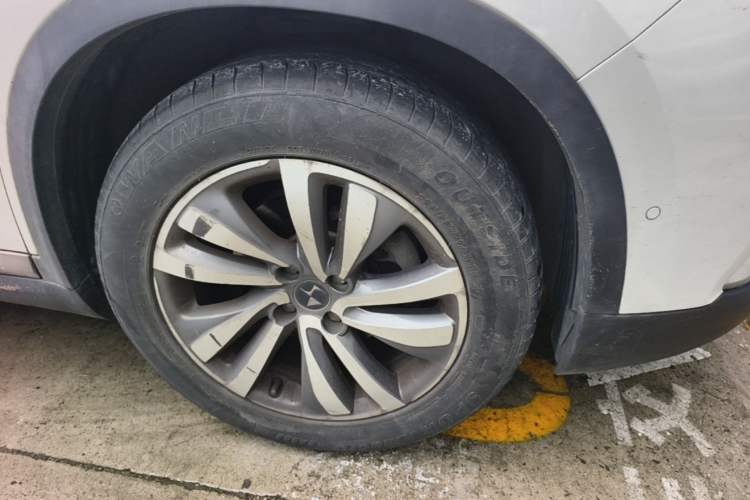 Used DS 6 2016 1.6T Luxury Edition THP160 Right Front Wheel Hub