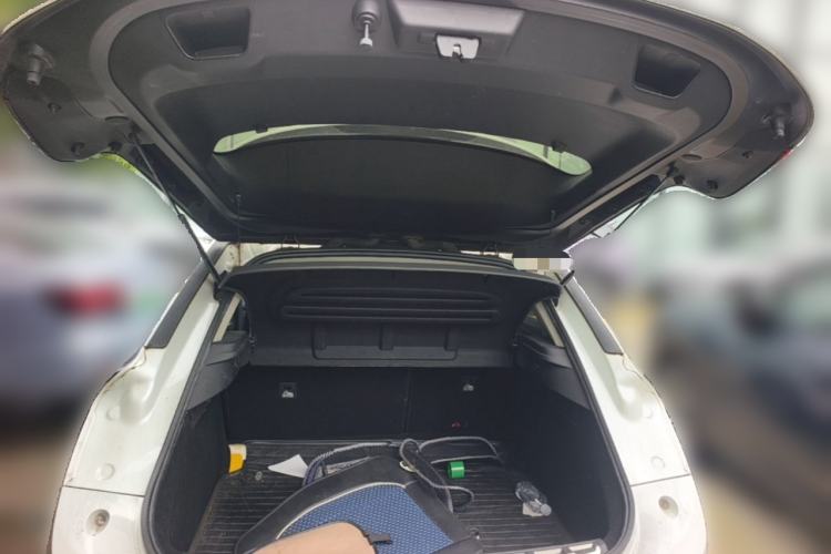 Used DS 6 2016 1.6T Luxury Edition THP160 Trunk