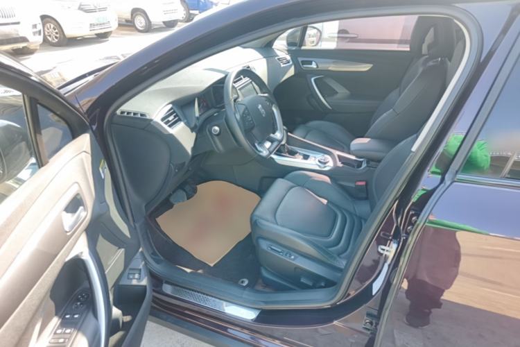 Used DS 6 2016 1.6T Luxury Edition THP160 Driver Seat