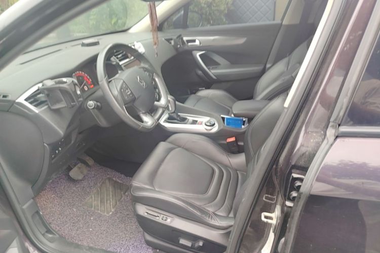 Used DS 6 2016 1.6T Luxury Edition THP160 Driver Seat