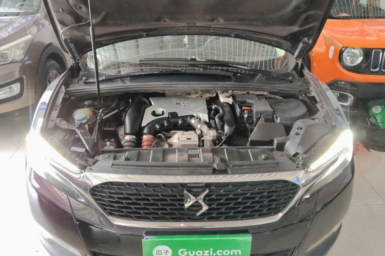 Used DS 6 2016 1.6T Luxury Edition THP160 Engine Bay