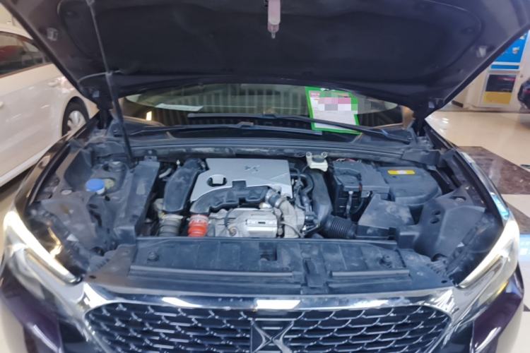 Used DS 6 2016 1.6T Elegant Edition THP160 Engine Bay