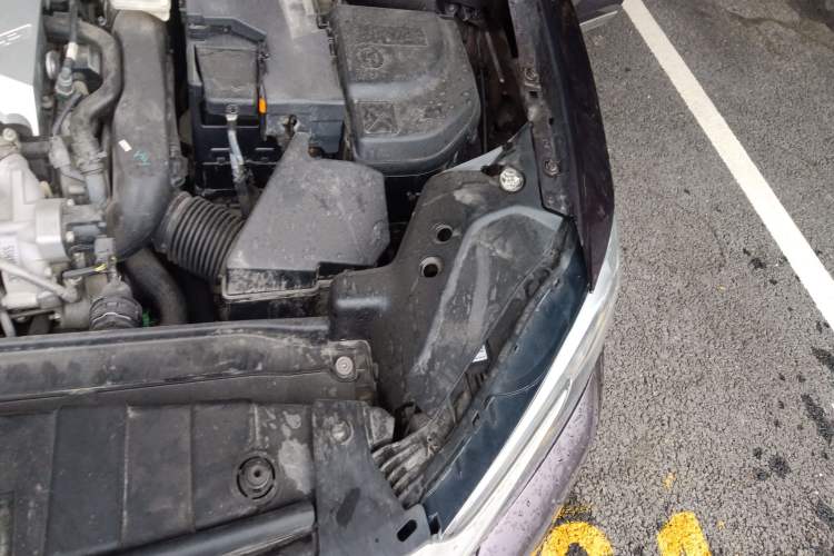 Used DS 6 2016 1.6T Luxury Edition THP160 Engine Bay Left
