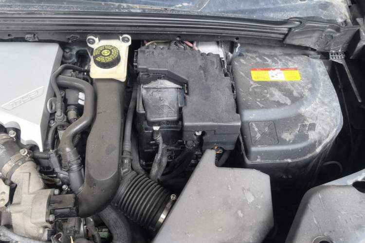 Used DS 6 2016 1.6T Luxury Edition THP160 Engine Bay Left