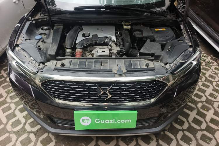 Used DS 6 2016 1.6T Luxury Edition THP160 Engine Bay