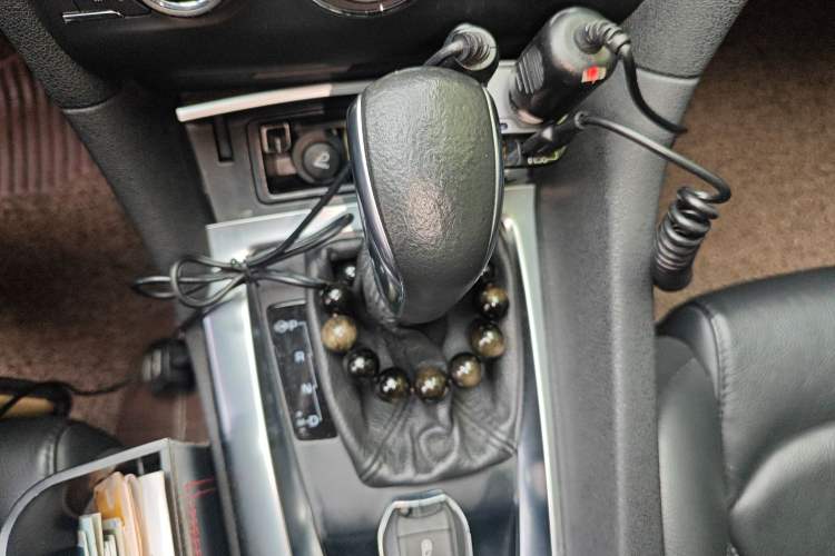 Used DS 6 2016 1.6T Luxury Edition THP160 Gear Lever