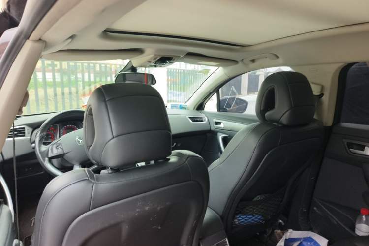 Used DS 6 2016 1.6T Luxury Edition THP160 Headliner