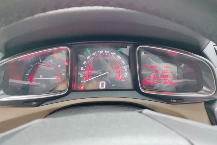 Used DS 6 2016 1.6T Luxury Edition THP160 Instrument Cluster