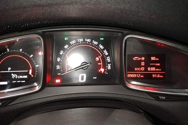 Used DS 6 2016 1.8T Luxury Edition THP200 Instrument Cluster