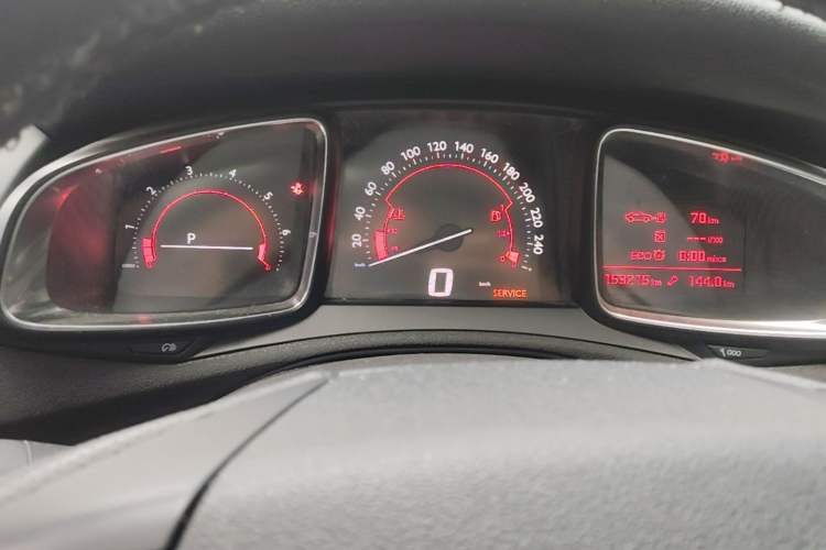 Used DS 6 2016 1.6T Luxury Edition THP160 Instrument Cluster
