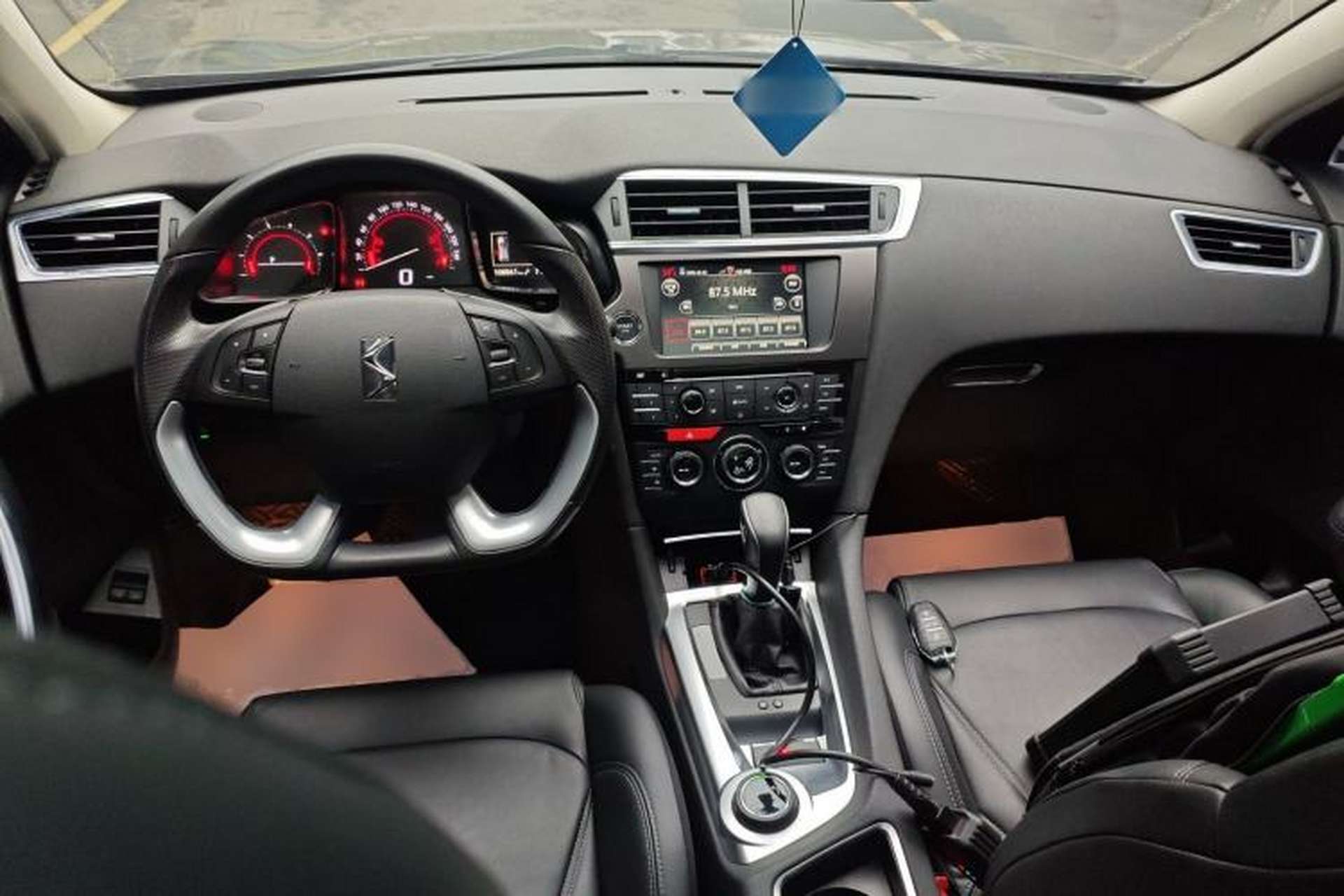 Used DS 6 2016 1.6T Luxury Edition THP160 Interior 2