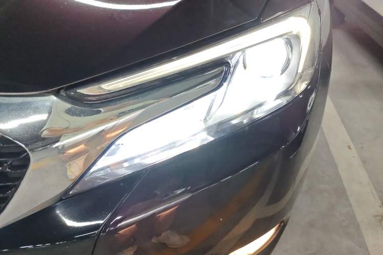 Used DS 6 2016 1.6T Luxury Edition THP160 Left Front Headlight