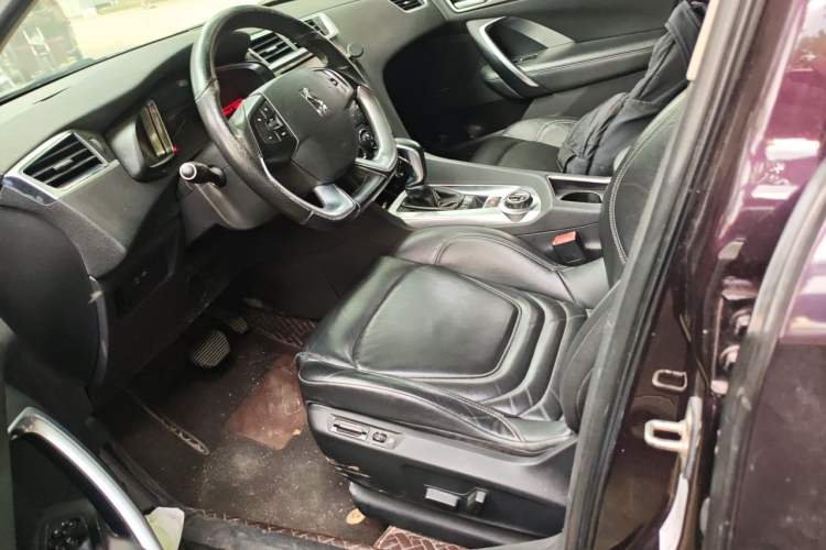 Used DS 6 2016 1.6T Luxury Edition THP160 Left Front Seat