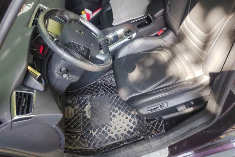 Used DS 6 2016 1.6T Luxury Edition THP160 Left Front Seat
