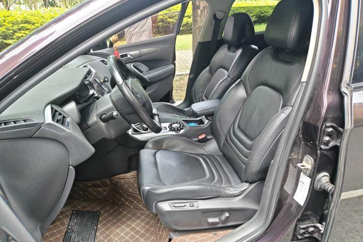 Used DS 6 2016 1.6T Luxury Edition THP160 Left Front Seat