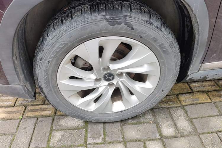 Used DS 6 2016 1.6T Elegant Edition THP160 Left Front Wheel Hub