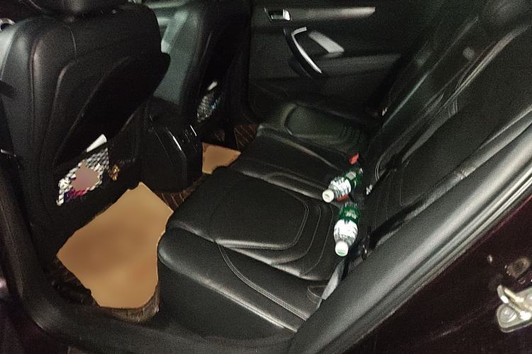 Used DS 6 2016 1.6T Luxury Edition THP160 Left Rear Seat