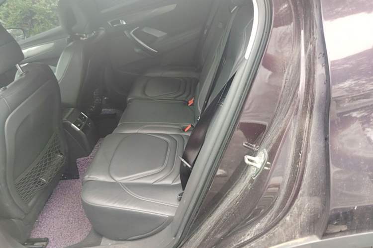 Used DS 6 2016 1.6T Luxury Edition THP160 Left Rear Seat