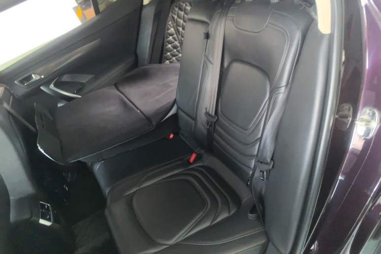 Used DS 6 2016 1.6T Luxury Edition THP160 Left Rear Seat
