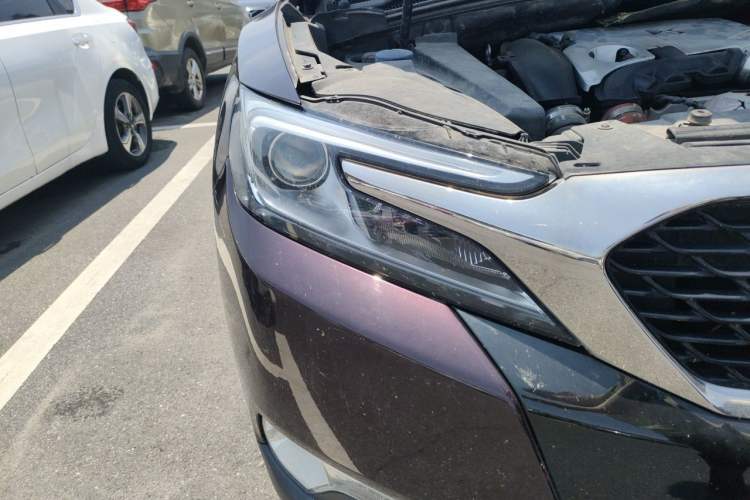 Used DS 6 2016 1.6T Luxury Edition THP160 Right Front Headlight
