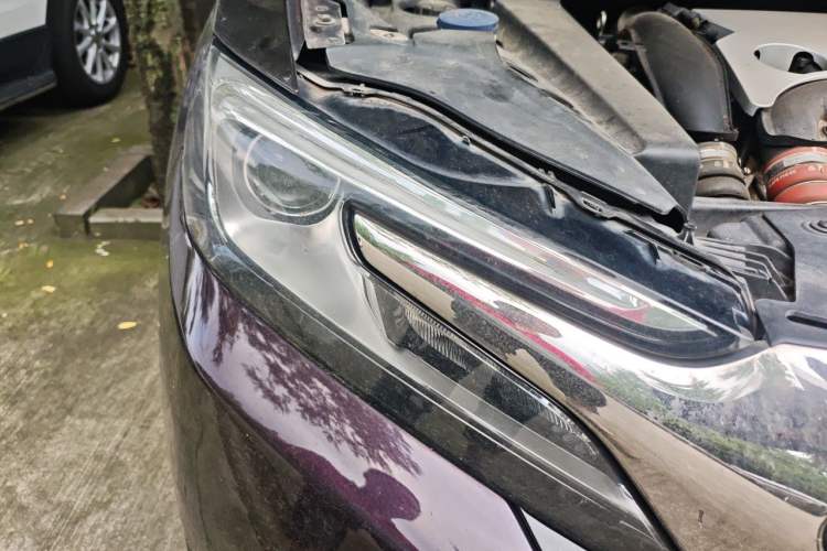Used DS 6 2016 1.6T Luxury Edition THP160 Right Front Headlight