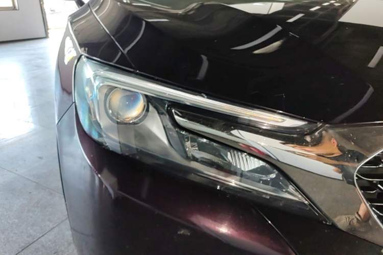 Used DS 6 2016 1.6T Luxury Edition THP160 Right Front Headlight