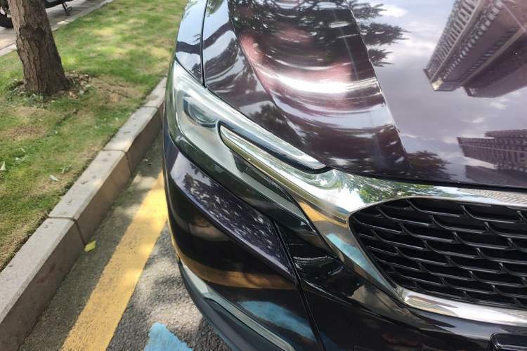 Used DS 6 2016 1.6T Luxury Edition THP160 Right Front Headlight