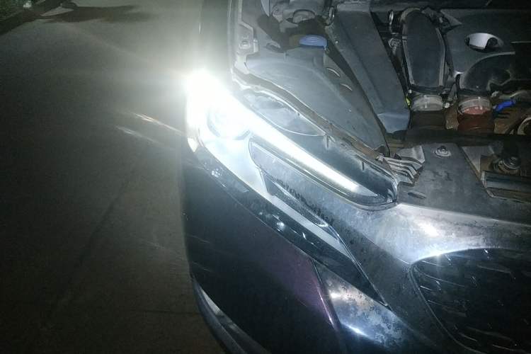 Used DS 6 2016 1.6T Luxury Edition THP160 Right Front Headlight
