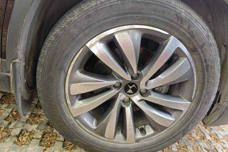 Used DS 6 2016 1.6T Luxury Edition THP160 Right Front Wheel Hub