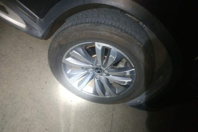 Used DS 6 2016 1.6T Luxury Edition THP160 Right Front Wheel Hub