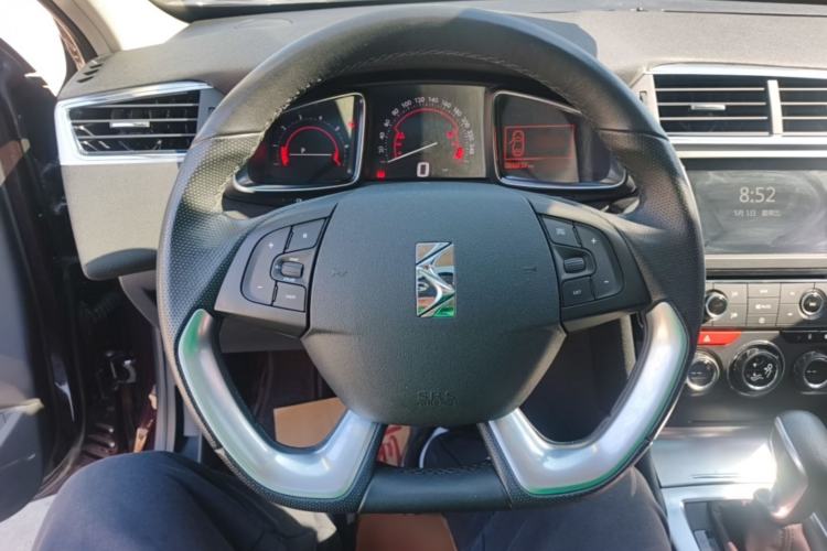 Used DS 6 2016 1.6T Luxury Edition THP160 Steering Wheel