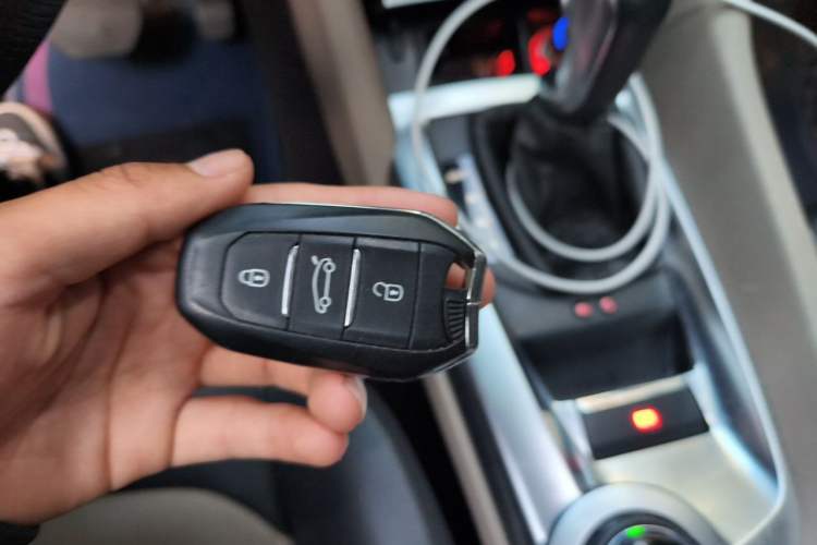 Used DS 6 2016 1.6T Luxury Edition THP160 Vehicle Key