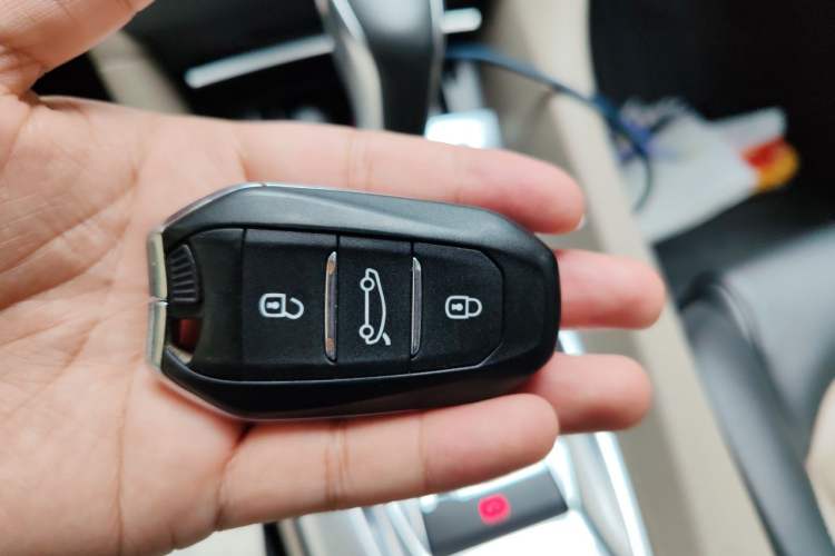 Used DS 6 2016 1.6T Luxury Edition THP160 Vehicle Key
