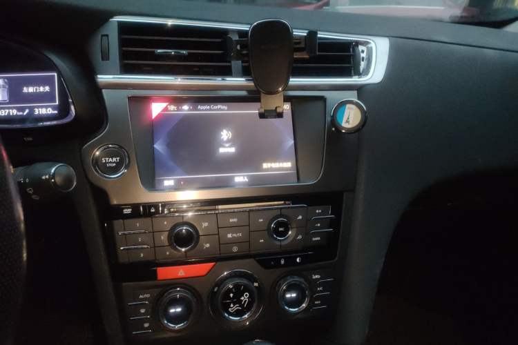 Used DS 6 2016 1.6T Luxury Edition THP160 Audio And AC Panel