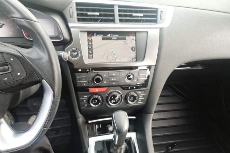 Used DS 6 2016 1.6T Luxury Edition THP160 Audio And AC Panel