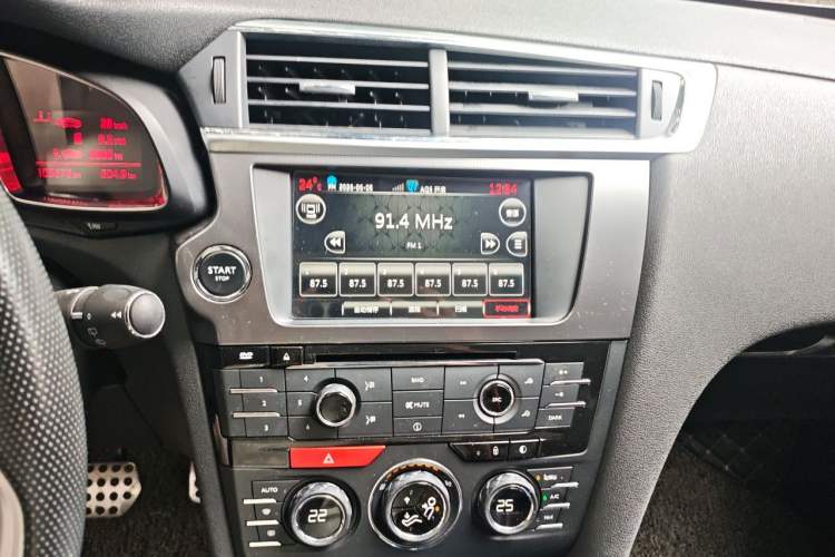 Used DS 6 2016 1.6T Luxury Edition THP160 Audio And AC Panel