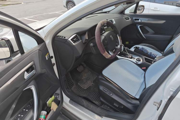 Used DS 6 2016 1.6T Luxury Edition THP160 Driver Seat