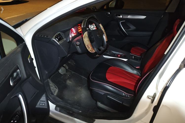 Used DS 6 2016 1.6T Elegant Edition THP160 Driver Seat
