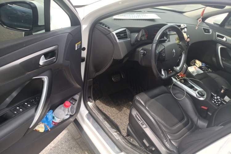 Used DS 6 2016 1.6T Luxury Edition THP160 Driver Seat