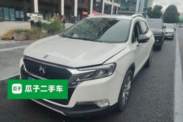 Used DS 6 2016 1.6T Luxury Edition THP160